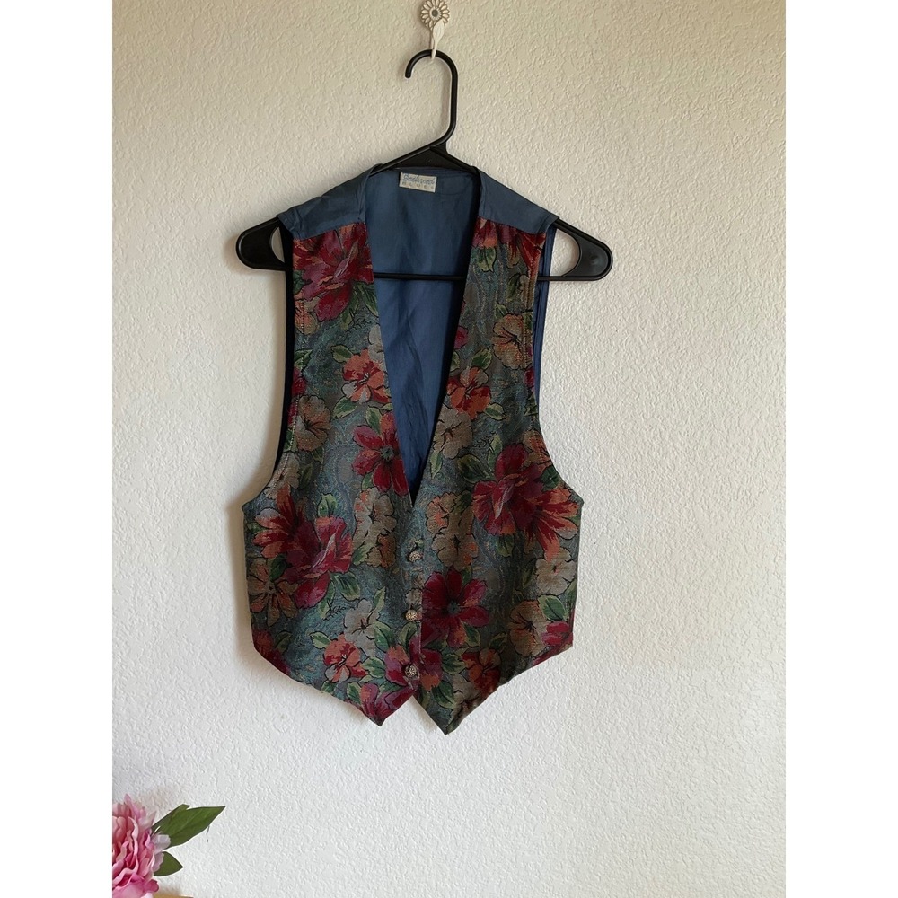 Backroad Blues Vintage Floral Tapestry Vest Blue Red Boho Cottagecore one size